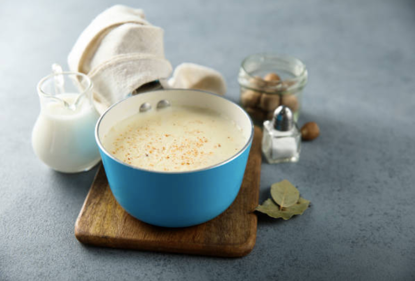 Bechamel Sauce : What is béchamel sauce used for?