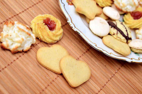 How to Store Your French Biscuits and Cakes to Keep Them Fresh