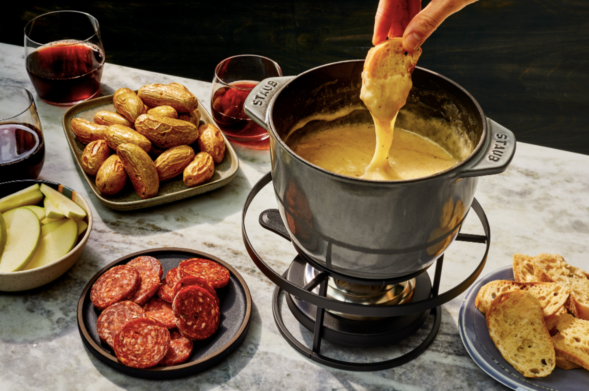 Cheese Fondue : What Type Of Cheese Is Best For Fondue? – Mon Panier Latin