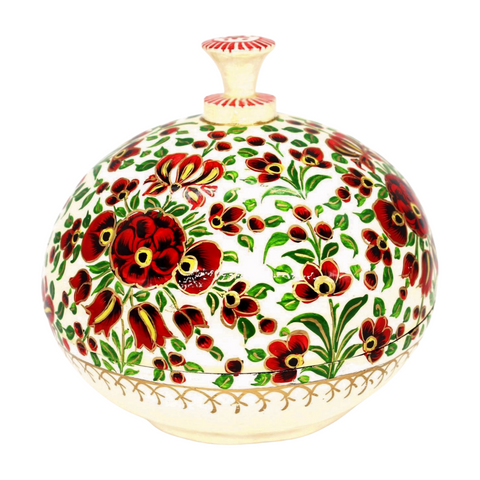 Artezen London 5" Poppy Gift Box with Milk Chocolate Balls